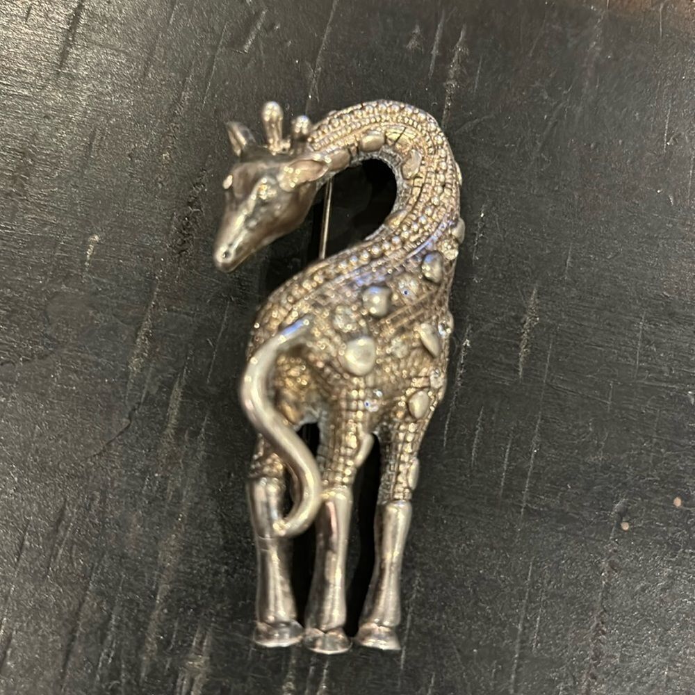 Vintage Premier Designs Signed Silver Rhinestone Giraffe Brooch Jewelry